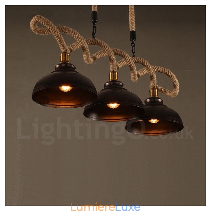 Plafonnier à 3 lampes suspendues