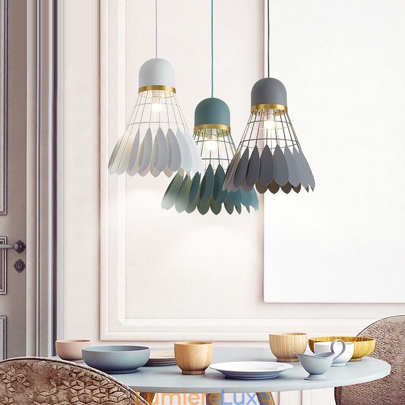 Plafonnier suspendu contemporain moderne à 1 lumière