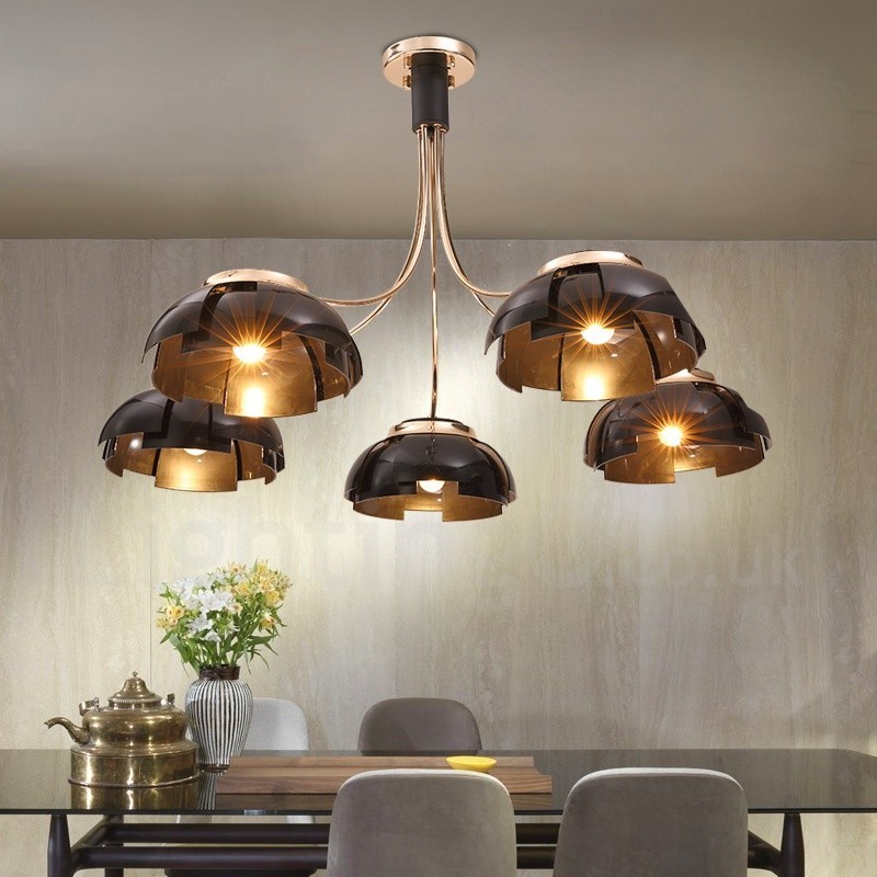 Lustre contemporain moderne à 5 lumières en acier avec abat-jour en acrylique