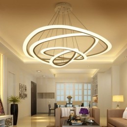Suspension contemporaine moderne à 4 lampes en alliage d'aluminium avec abat-jour en acrylique et variateur d'intensité avec télécommande