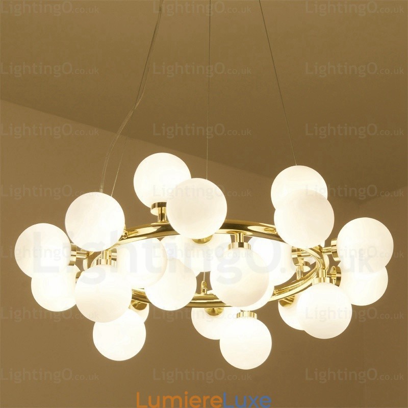 Suspension nordique à 25 lampes avec abat-jour en verre