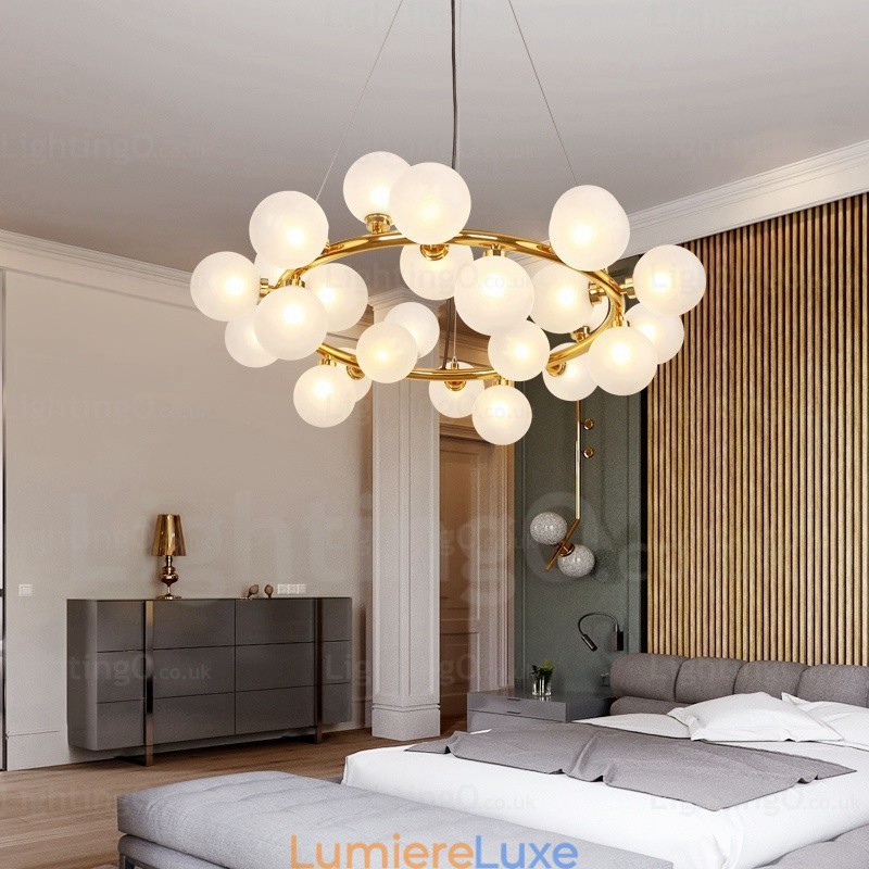 Suspension nordique à 25 lampes avec abat-jour en verre