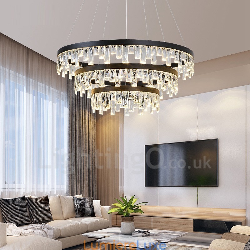 Suspension en cristal au design circulaire moderne