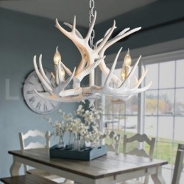 Lustre rustique artistique rétro à 4 lumières en bois de cerf blanc