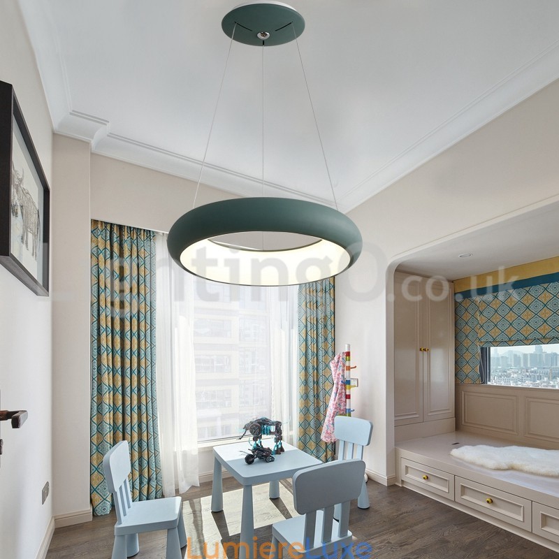 Suspension ronde moderne