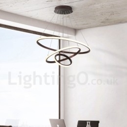 Suspension lumineuse à intensité variable avec télécommande et anneaux au design moderne