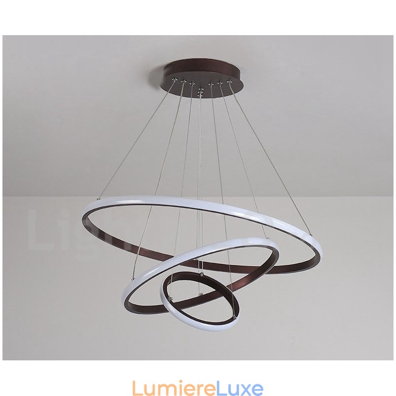 Suspension lumineuse à intensité variable avec télécommande et anneaux au design moderne