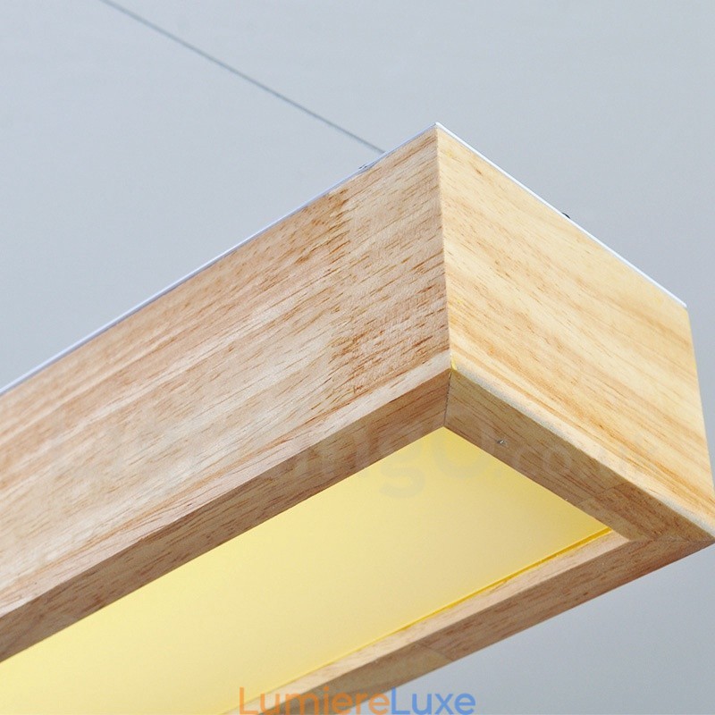 Suspension longue moderne en bois