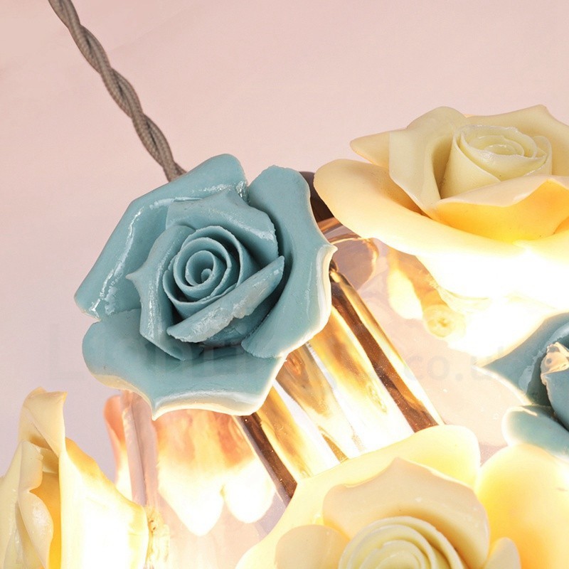 Suspension de plafond multicolore en forme de macaron à fleurs avec abat-jour en verre