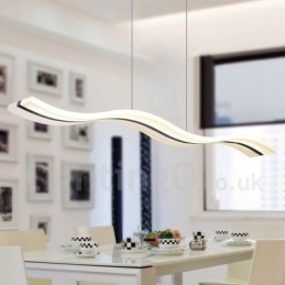 Suspension linéaire à intensité variable avec télécommande au design moderne