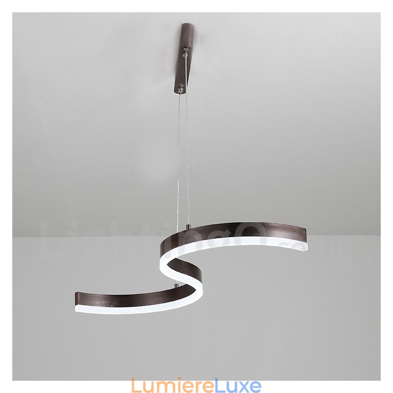 Suspension linéaire à intensité variable avec télécommande au design moderne