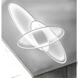 Plafonnier ovale moderne et contemporain en aluminium à intensité variable, idéal pour un salon, une chambre ou une applique murale.