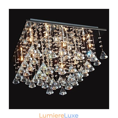 Lustre traditionnel classique en cristal et métal chromé Lustre traditionnel classique en cristal et métal chromé