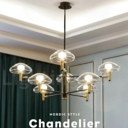 Lustre à 8 lumières avec finition peinte électrolytique et abat-jour en verre