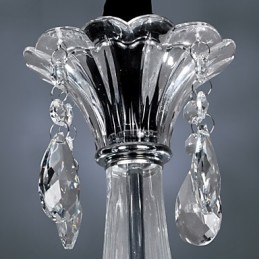 Lustre en cristal élégant avec 6 lumières dans une ampoule bougie