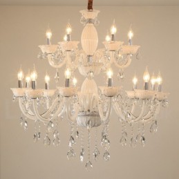 Lustre élégant à 18 (12+6) bougies blanches avec cristal
