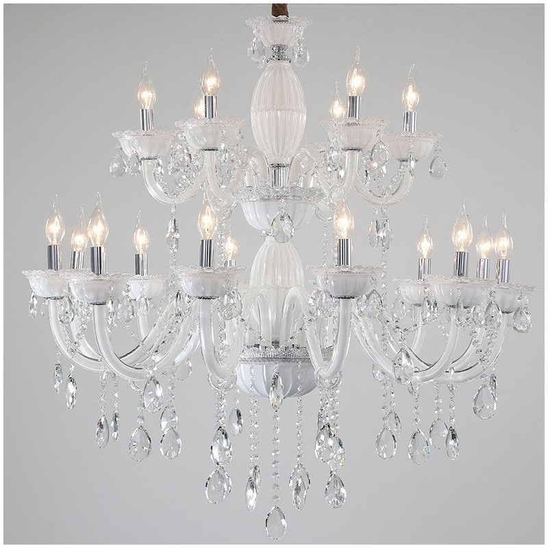 Lustre élégant à 18 (12+6) bougies blanches avec cristal