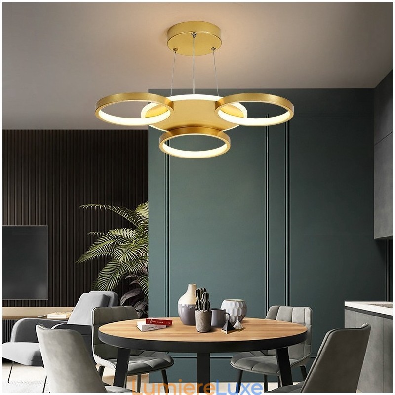 Lustre circulaire doré moderne et contemporain de style nordique avec télécommande, peut également être utilisé comme applique murale.