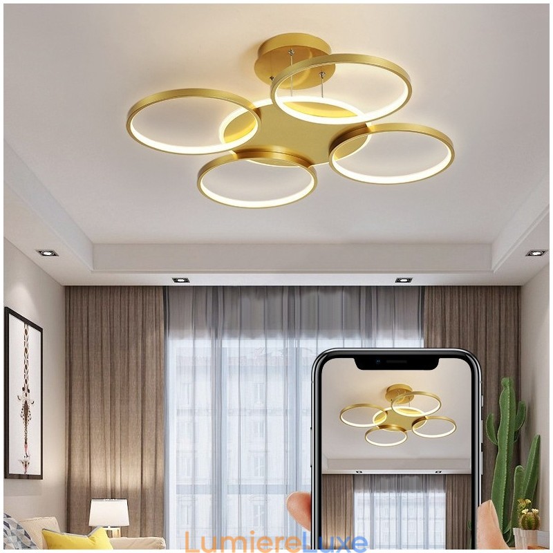 Lustre circulaire doré moderne et contemporain de style nordique avec télécommande, peut également être utilisé comme applique murale.