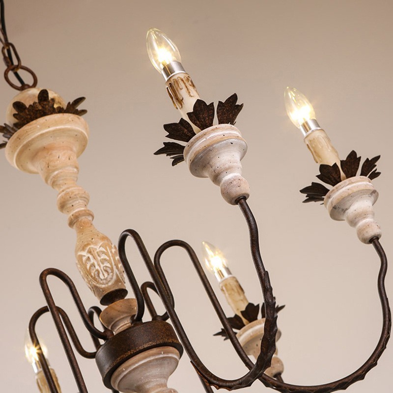Lustre vintage en bois à 6 lumières