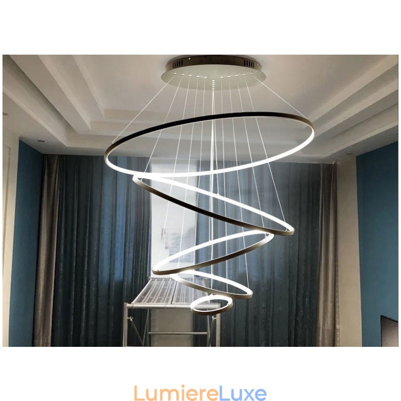 Grande suspension 4 anneaux 5 anneaux noir blanc or design moderne
