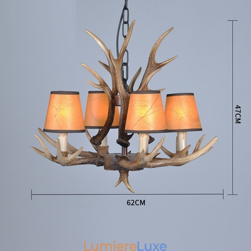 Lustre rustique artistique rétro à 4 lumières en bois de cerf avec abat-jour