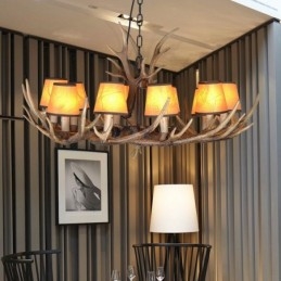 Lustre rétro en bois de cerf avec abat-jour