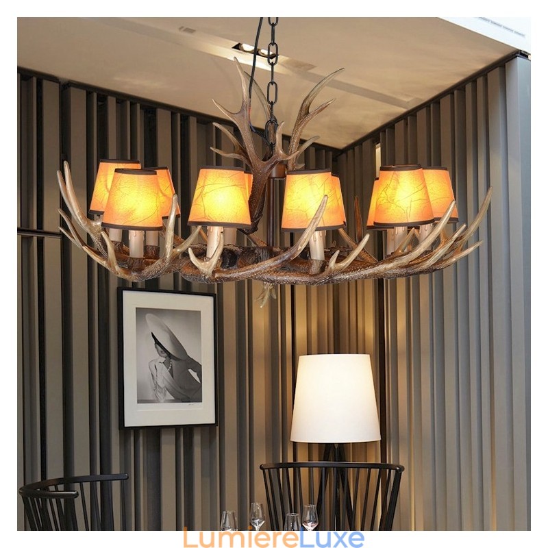 Lustre rétro en bois de cerf avec abat-jour