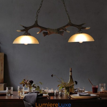 Suspension noire rustique à 2 lumières, style rétro, en bois de cerf, avec abat-jour en verre Suspension noire rustique à 2 lumières, style rétro, en bois de cerf, avec abat-jour en verre