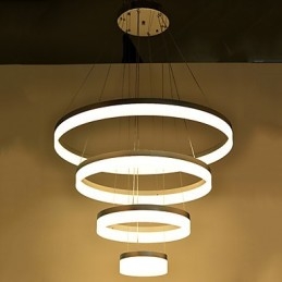 Lustre en acrylique avec anneau et luminaires suspendus