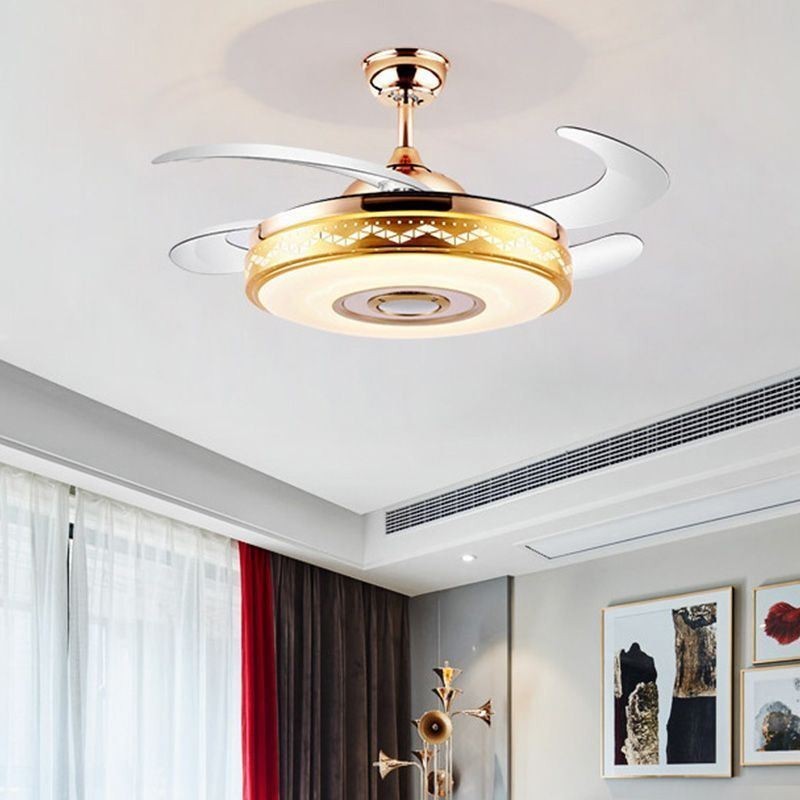 Ventilateur de plafond à onduleur électrolytique moderne