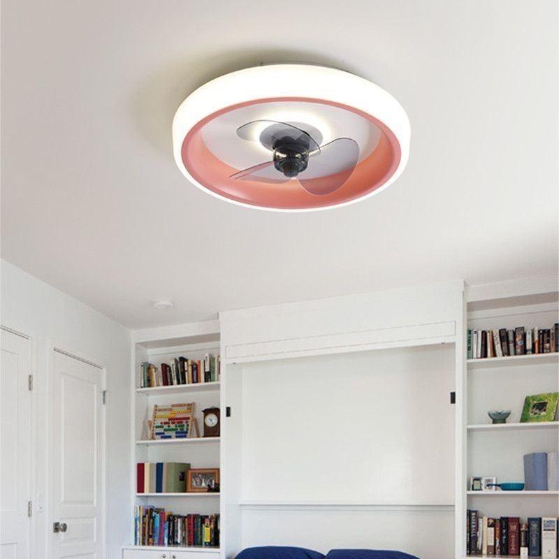 Ventilateur de plafond moderne avec lumières et télécommande