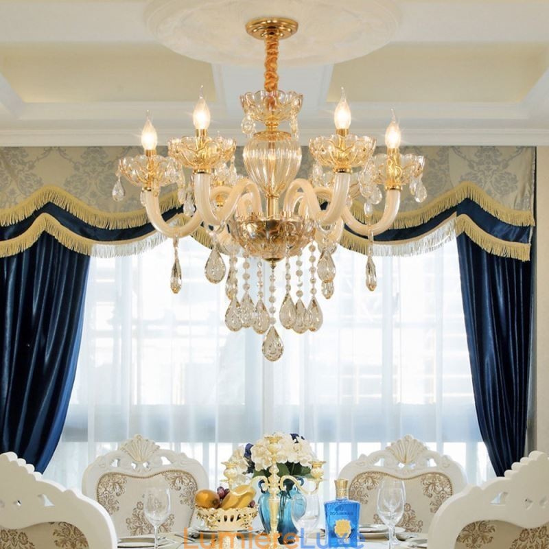 Magnifique lustre en cristal de style européen, couleur cognac, corps en verre, 8 lumières