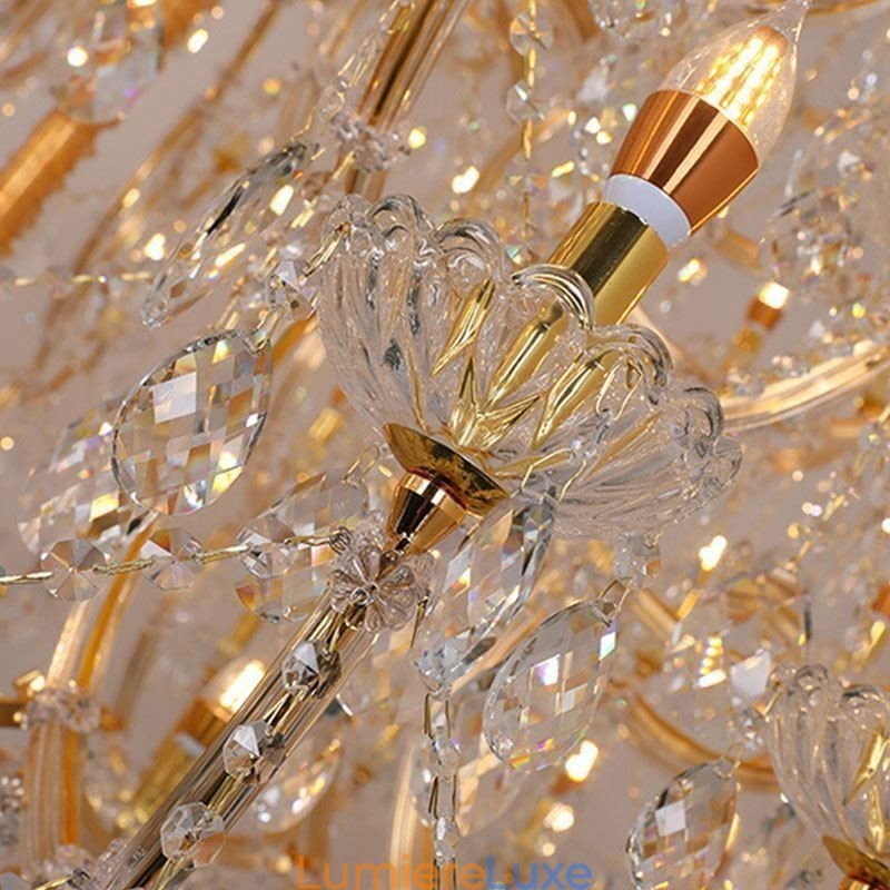 Lustre décoratif de luxe en cristal avec 96 lumières