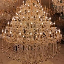 Lustre décoratif de luxe en cristal avec 96 lumières