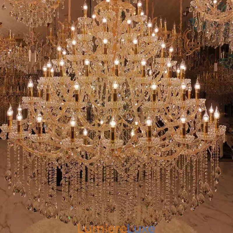 Lustre décoratif de luxe en cristal avec 96 lumières