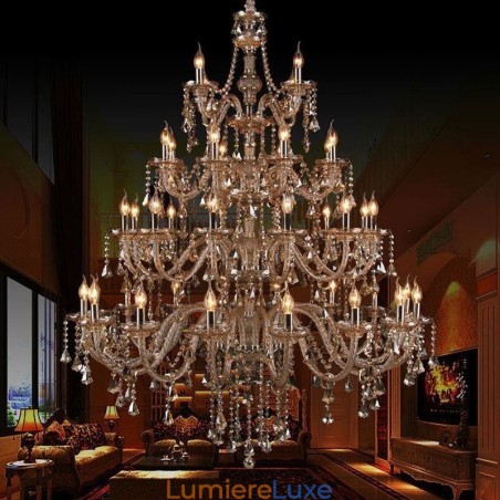 Lustre européen en cristal couleur cognac avec 40 lumières Lustre européen en cristal couleur cognac avec 40 lumières