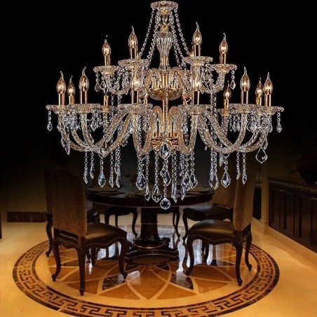 Lustre en cristal de luxe, plafonnier européen doré à bras fileté Lustre en cristal de luxe, plafonnier européen doré à bras fileté