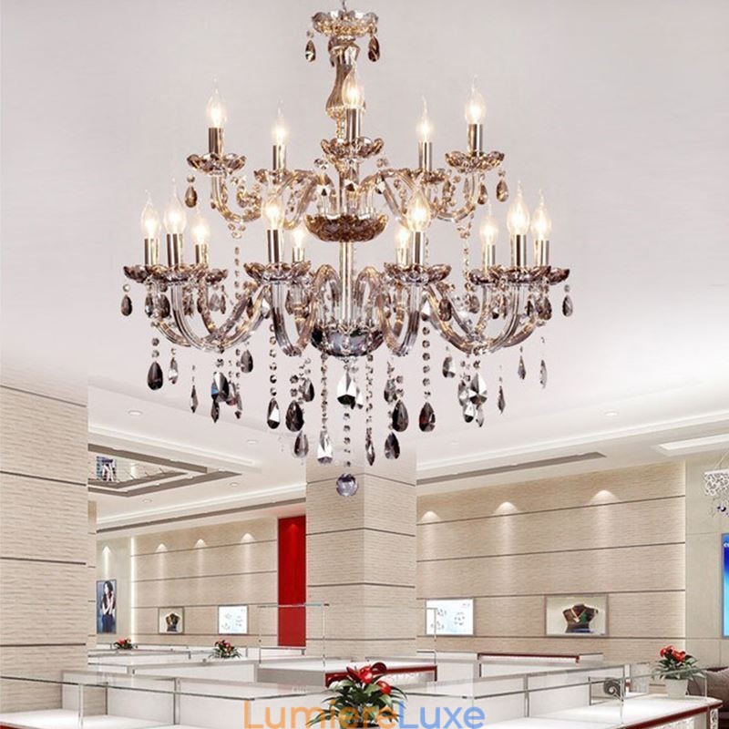 Grand lustre européen en cristal, élégante suspension