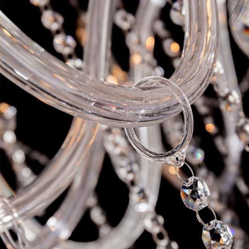 Grand lustre européen en cristal transparent