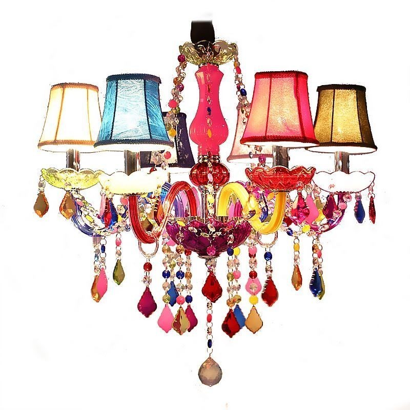 Grand lustre en cristal coloré de style européen