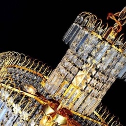 Lustre européen en cristal de grande taille, forme ronde et longue suspension
