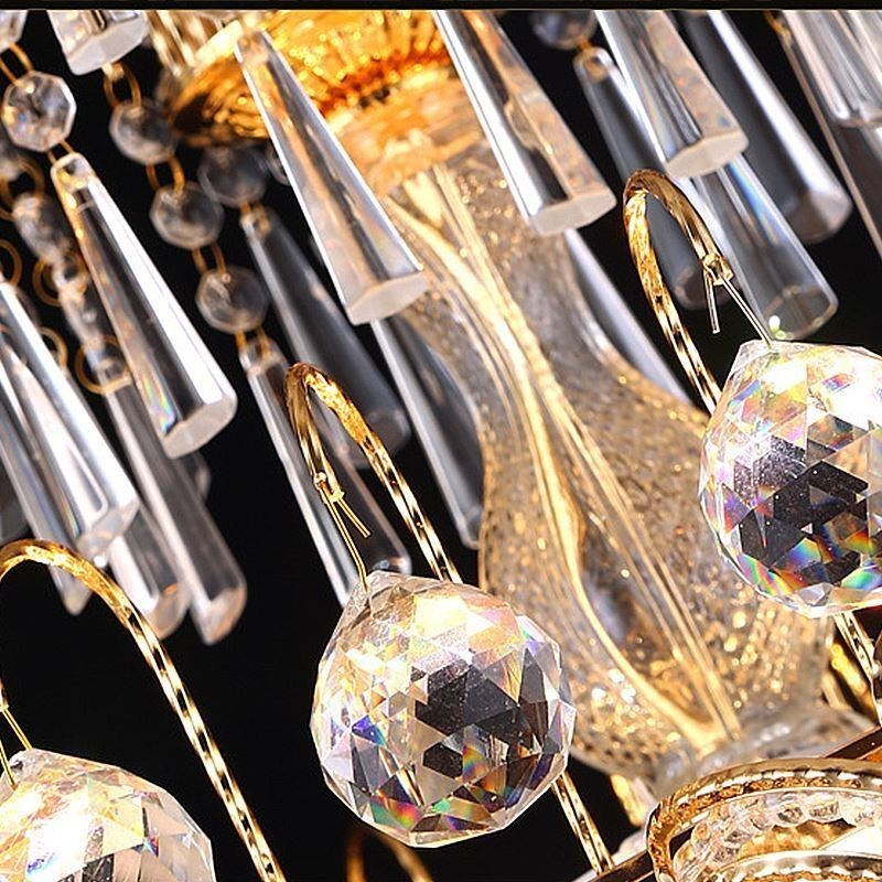 Lustre en cristal gracieux, suspension classique couleur or