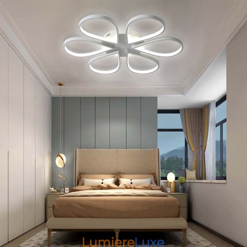 Plafonnier encastré minimaliste Clover