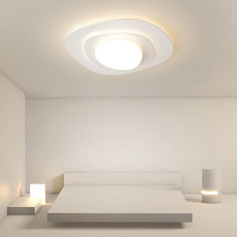 Plafonnier nordique en forme de lampe de plafond ondulée