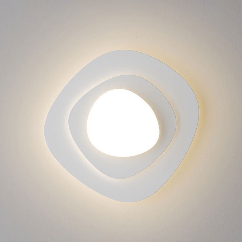 Plafonnier nordique en forme de lampe de plafond ondulée
