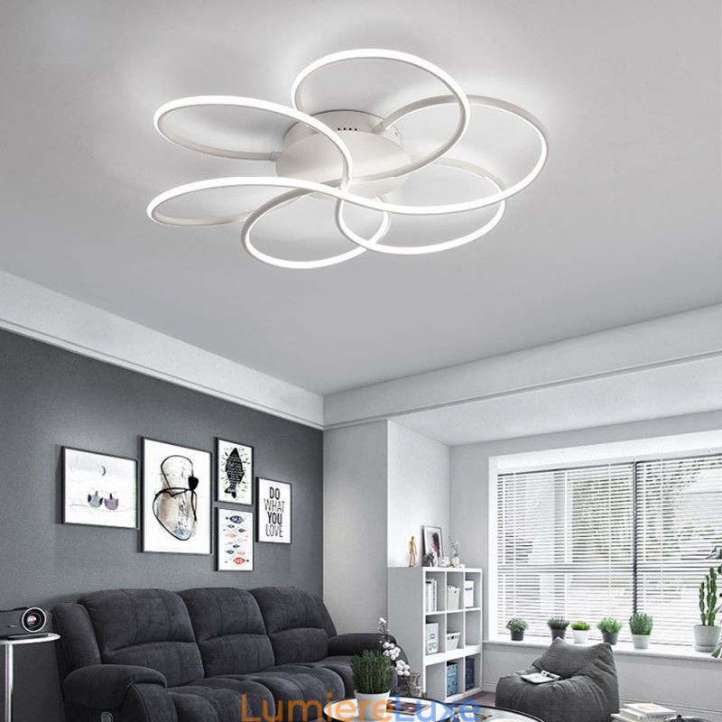 Plafonnier linéaire encastré au design floral moderne