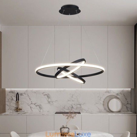 Lustre moderne à intensité variable avec 3 anneaux Lustre moderne à intensité variable avec 3 anneaux