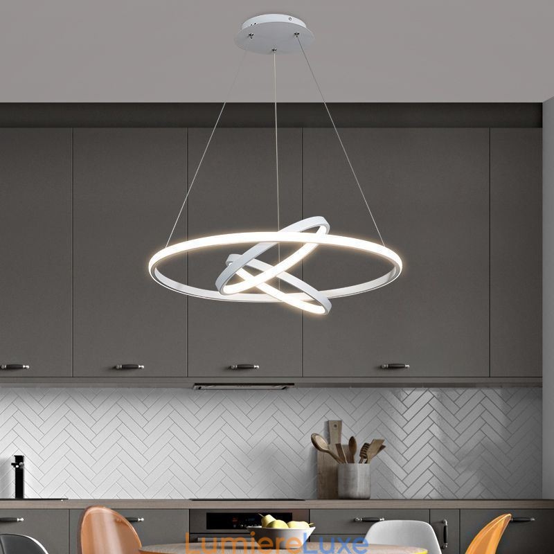 Lustre moderne à intensité variable avec 3 anneaux