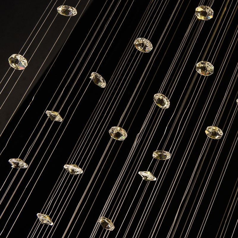 Lustre en cristal contemporain élégant pour escalier duplex